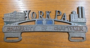 1950s York Pennsylvania Cast Booster Topper License Plate Community of Craftsmen - Bild 1 von 6