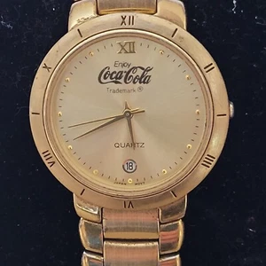 Coca Cola Quarzuhr Vintage Herren goldfarben Datum getestet funktioniert super - Bild 1 von 4