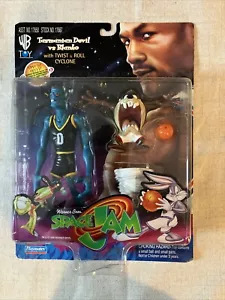 1996 Space Jam Tasmanian Devil vs Blanko w/Twist & Roll Cyclone by Playmates NEW - Picture 1 of 5