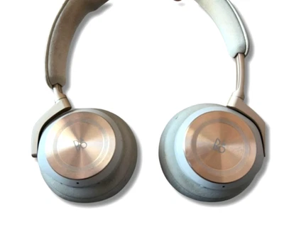 Auriculares inalámbricos BANG & OLUFSEN BEOPLAY HX probados desde Japón - Imagen 1 de 4