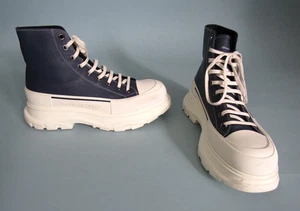 Size: 12 US/45 EU Luxury ALEXANDER MCQUEEN Boot Tread Slick Navy $850 Mens - Picture 1 of 18