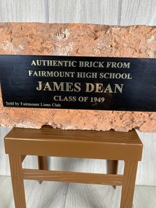 Auténticos recuerdos coleccionables de ladrillo de escuela secundaria de James Dean Fairmount Indiana - Imagen 1 de 4