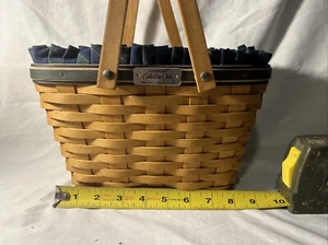 Longaberger 2006 Collectors Club Charter Member Basket w Liner & Protector - Picture 1 of 3