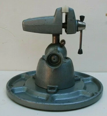 Tornillo giratorio multiángulo Panavise con base de bandeja de piezas - ¡Bonito! Foto 1 de 4