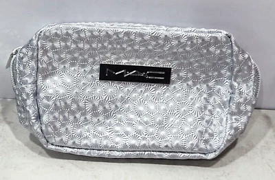 MAC Cosmetics Small Holiday Makeup Bag Pouch Silver with Zipper ~ nwot  (#gg2 - Image 1 of 3