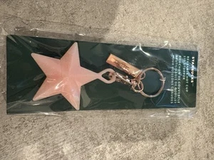 Starbucks Hot Cup Deckel Stopfen Pink Star G11 - Bild 1 von 3