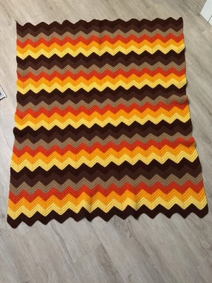 Manta afgana tejida de colección fieltro lana rayas 44x52” amarillo marrón naranja años 70 retro Foto 1 de 4