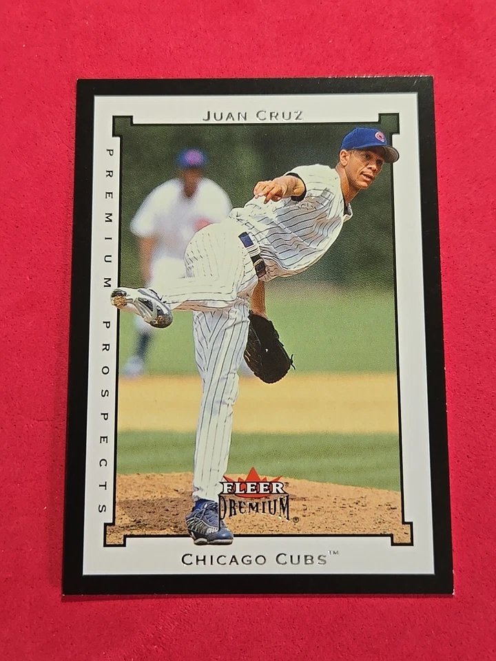 2002 Juan Cruz ROOKIE RC Fleer Premium #212 Premium Prospects  - Image 1 of 2