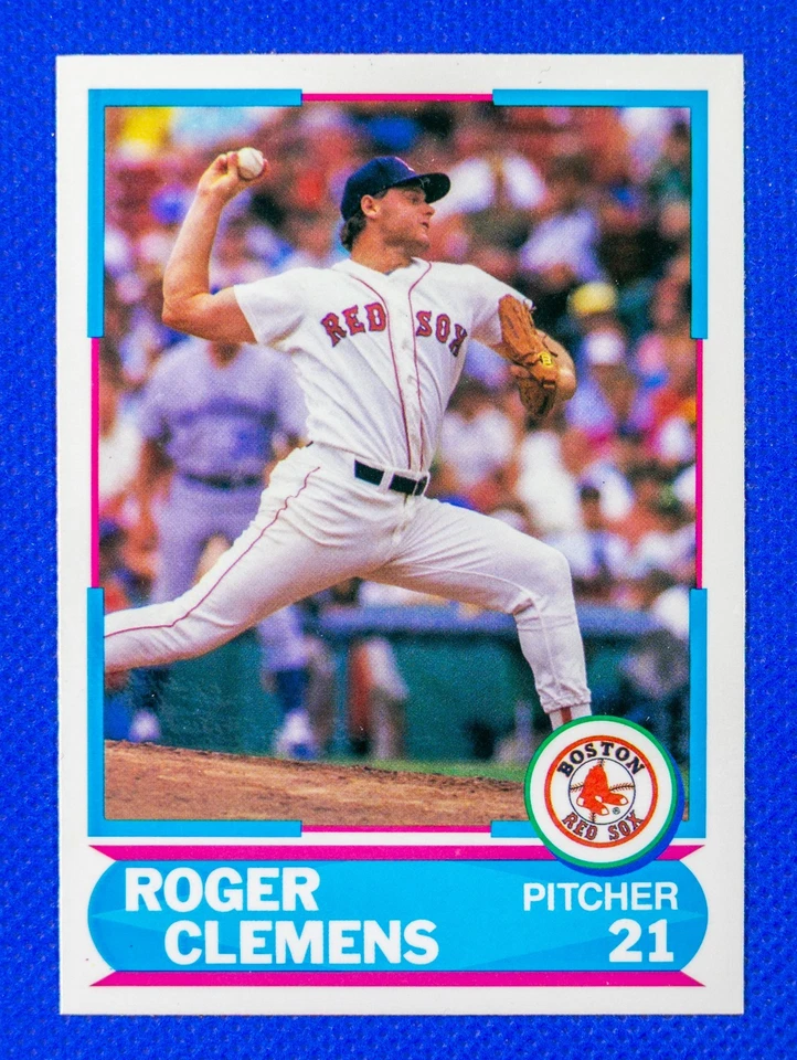 Roger Clemens #23 of 40 (1988 Score) Young SuperStar II, Boston Red Sox - Image 1 of 2