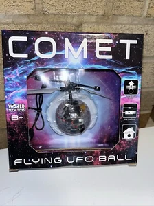 World Tech Comet Flying UFO Ball with LED Effect 33206 - Picture 1 of 2