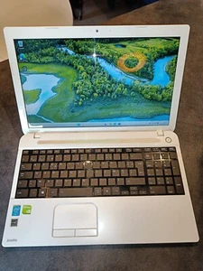 TOSHIBA C50 15.6' i5-4200M 2.5Ghz 8Go 256Go SSD Windows 11 PRO - TBE - Photo 1/3