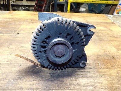 2003-2005 LINCOLN & TOWN CAR 130 AMP ENGINE ALTERNATOR ASSEMBLY - Image 1 of 4