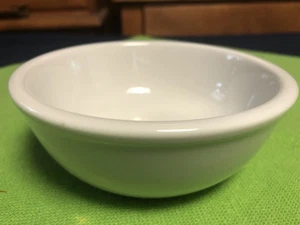 Oneida Crown Rego Bowl Cereal Dessert Fruit 5" White Farmhouse/Restaurant Lovely - Picture 1 of 7