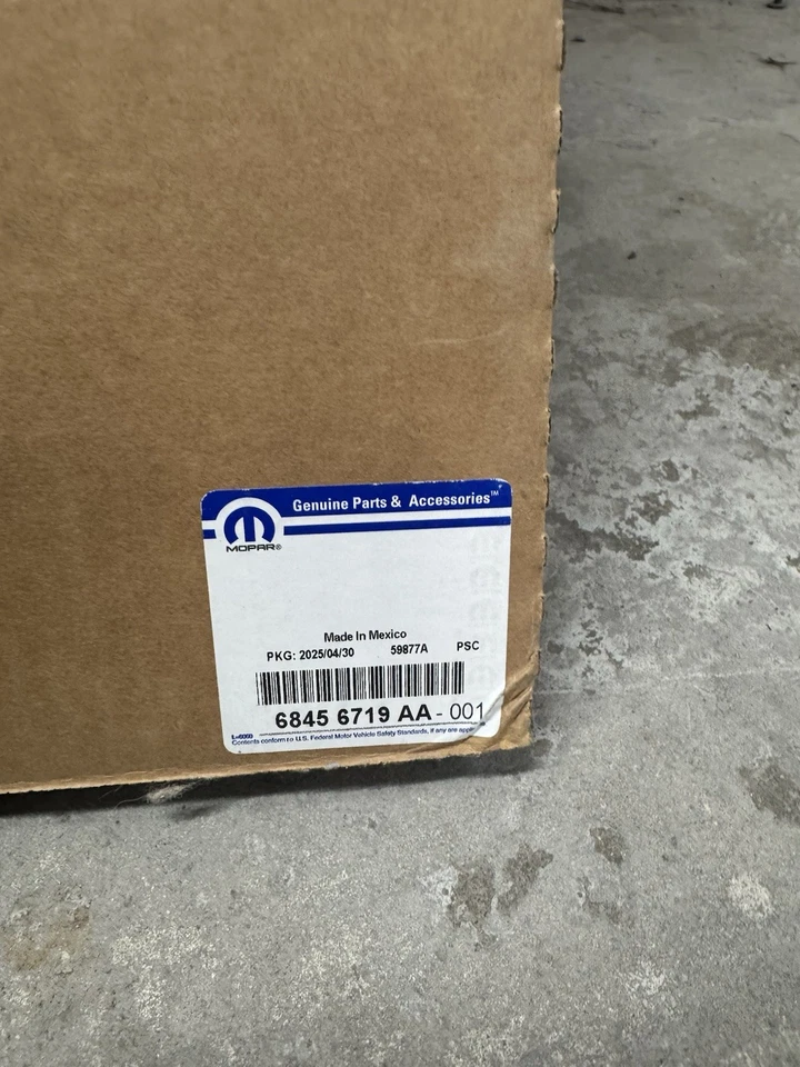 Ram 1500 2020-2025 carrocería calcomanía rebelde 68456719AA Foto 1 de 2