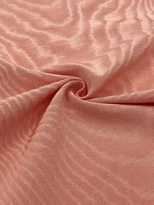 Tela Moire de seda salmón por 2 metros, estampado de marca de agua, opciones multicolores. - Imagen 1 de 22