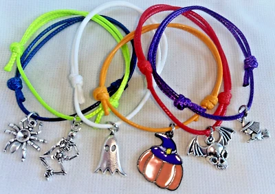 LIZZIELINKS 6 HALLOWEEN FRIENDSHIP BRACELETS TRICK OR TREAT SPOOKY PARTY BAG FILLERS PRIZE