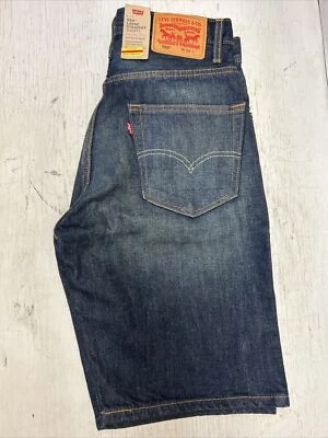 Pantalones cortos de mezclilla para hombre Levi 569 sueltos rectos debajo de la rodilla talla 29 cintura Foto 1 de 4