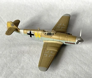 Atlas Collectors Model Aircraft NO Stand - Broken Propeller - Picture 1 of 10