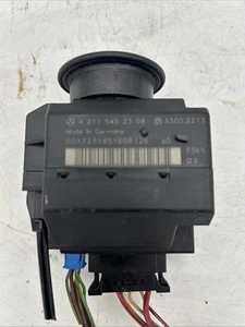03-11 Mercedes W211 E350 E63 AMG CLS550 Ignition Switch Module OEM - Picture 1 of 13