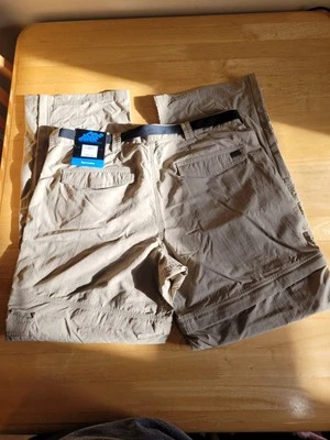 EASTERN MOUNTAIN SPORTS Convertible Hiking Cargo Pants/Shorts Woman Size 8 Short - Image 1 of 4