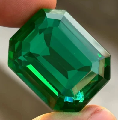 AAA 93.8 Ct. Huge Green Colombian Emerald Loose Gemstone Emerald Cut @Gift Women - Image 1 of 4