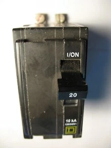 Interruptor de circuito atornillado Square D QOB220 2 polos 20 amperios 240 VAC 10 kA - Imagen 1 de 6