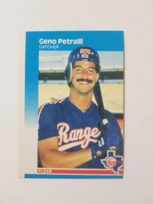 GENO PETRALLI 1987 FLEER BASEBALL CARD #135 TEXAS RANGERS MISCUT - Image 1 of 2