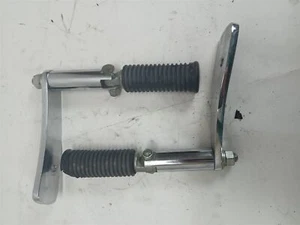 2010 Harley-Davidson FXDB Street Bob Highway Foot Pegs & Mounts - Picture 1 of 12