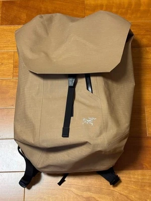 (ASK availability first) Arc'teryx Granville 25 Backpack Black - Image 1 of 3