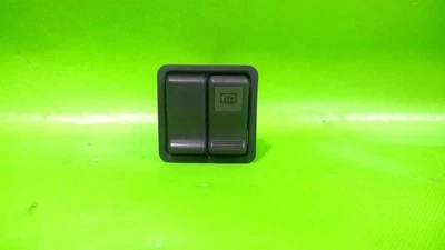 89 90 91 92 PRIZM REAR DEFROST SWITCH OEM 4044-4 - Image 1 of 2