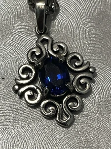 James Avery Spanish Lace Pendant Lab Blue Sapphire w/Light Cable Chain - Picture 1 of 7