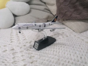 Boeing 747-200 Lufthansa Cargo 1:500 Metall Flugzeugmodell - Bild 1 von 7