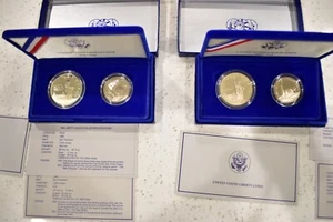 2 US Mint 1986 Liberty Proof Coin Sets 90% Silver Dollar, Clad Half Dollar Box - Picture 1 of 10