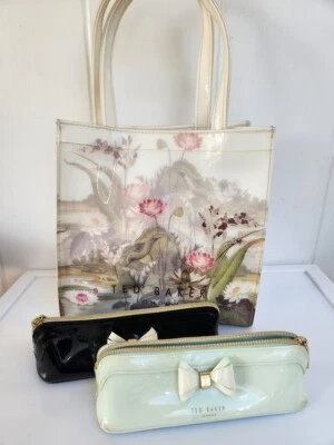 Ted Baker Lot Small White Floral Tote Shopper Bag + Make up pouches (3) - Image 1 of 4