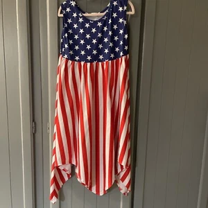 Girls 8-9 USA Flag Handkerchief Dress NWOT - Picture 1 of 3