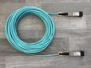 NEU + OVP Kabel AOC-QSFP28-100G-30M 100G QSFP28 AOC 30m 100GBASE-CR4 QSFP28 - Afbeelding 1 van 4
