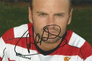 DONCASTER: RICHIE WELLENS SIGNED 6x4 PORTRAIT PHOTO+COA - Picture 1 of 1