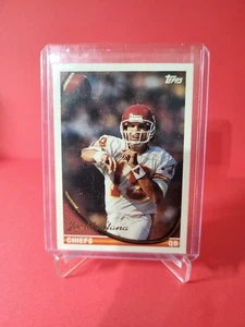 1994 Topps Football Joe Montana #520 Kansas City Chiefs HOF - Picture 1 of 3