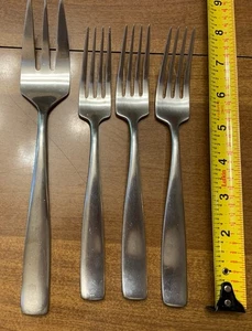 Yamazaki Bolo Edelstahl 7 3/4" 3 Tafelgabeln Satin Silberbesteck Besteck & Fleisch - Bild 1 von 8