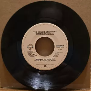 The Doobie Brothers - Minute By Minute / Sweet Feelin' - 45rpm - Warner Bros - Picture 1 of 2