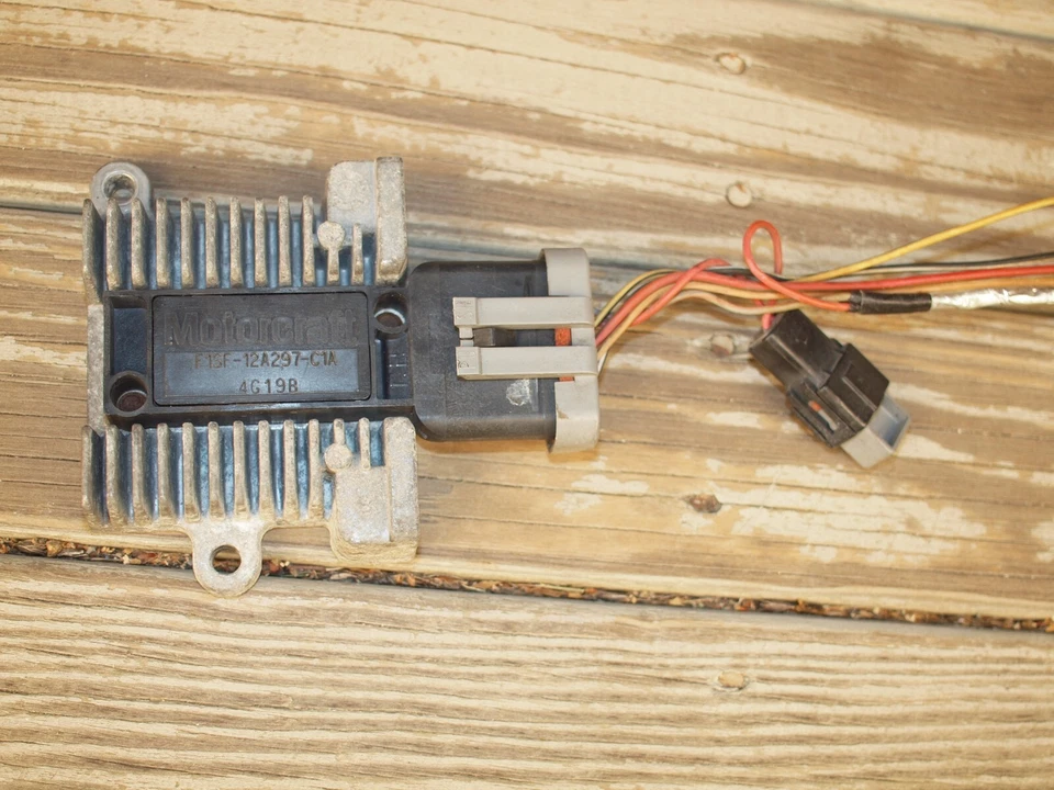 92 - 96 Ford F150 Black Ignition Control Module Remote TFI ICM F1SF-12A297-C1A - Image 1 of 1