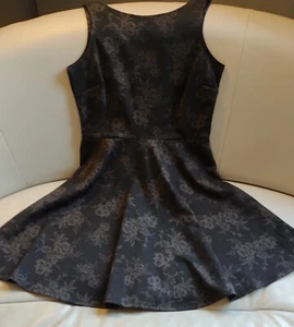 Golddigga Womens Polyester Blend Skater Dress Size S Bnwt - Picture 1 of 4