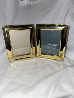 Burnes of Boston State Street 系列纯色黄铜相框 3x5 — 第 1/4 张图片