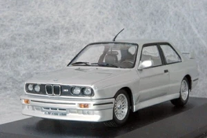 Minichamps 1/43 BMW M3 (E30) 1987 Silver Diecast Model Car - Picture 1 of 3