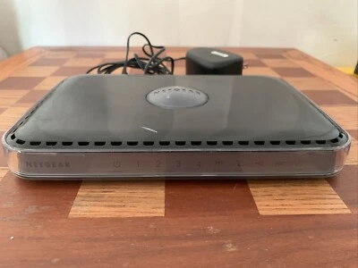 Netgear Rangemax Wireless-N DSL Gigabit Modem Router DGN3500 Used - Image 1 of 4
