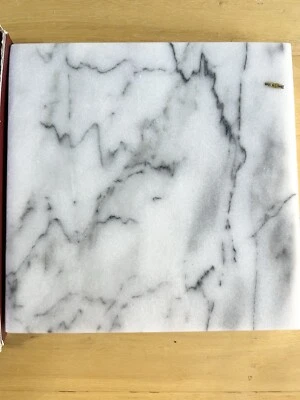 Tabla de queso para cortar mármol caja original 8” Charcutería The Happy Cook rasguño Foto 1 de 4