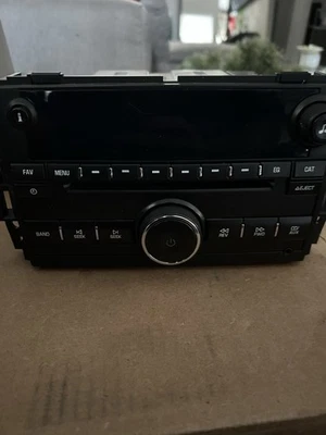 2013 雪佛兰索罗德收音机带 CD 播放器 — 第 1/4 张图片