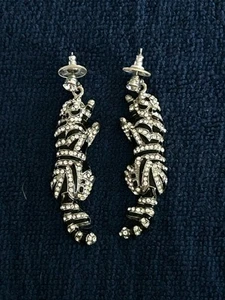 RARE Kirks Folly Cat/Panther Earrings In Silver Tone EXCELLENT Condition - Picture 1 of 8