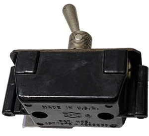 OEM C-H Vintage 1977078-1889259 Toggle Switch 20 Amp, 250Vac -''Made in USA'' - Picture 1 of 6