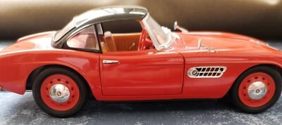 bmw 507 rossa della revel scala 1:18 usata in perfette condizioni senza scatola - Immagine 1 di 4